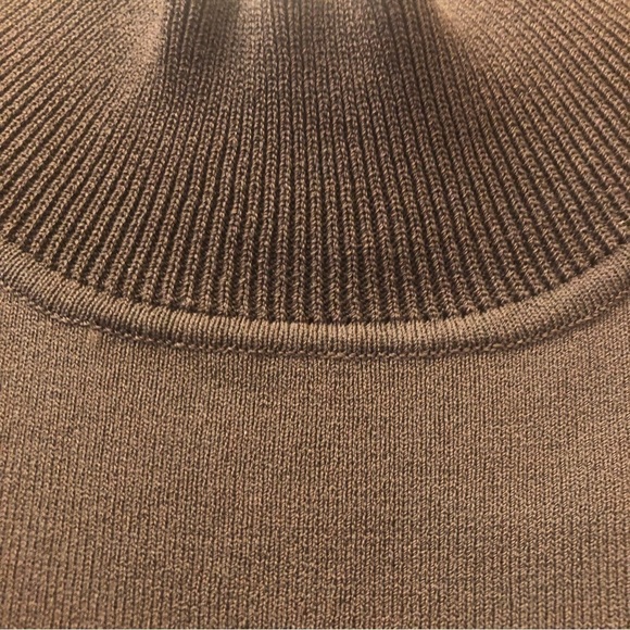 Dana Buchman/ sleeveless / mock neck top/ size M/ - Picture 3 of 6